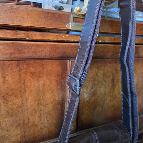 The Chesterfield Brand two tone deep brown - Picture 9 of 16